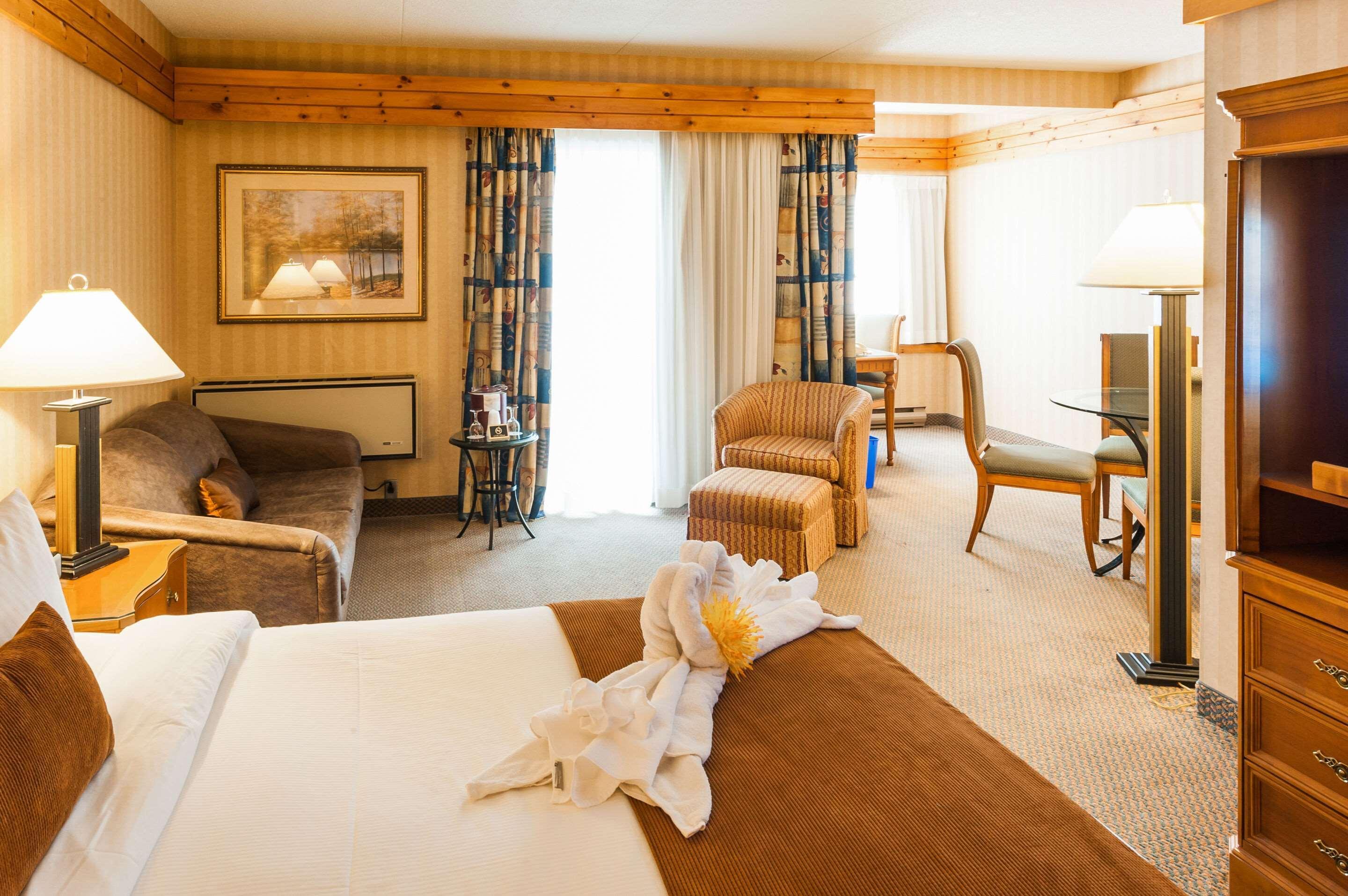 Pinestone Resort, Conference Centre, Spa & Golf Course Haliburton Luaran gambar
