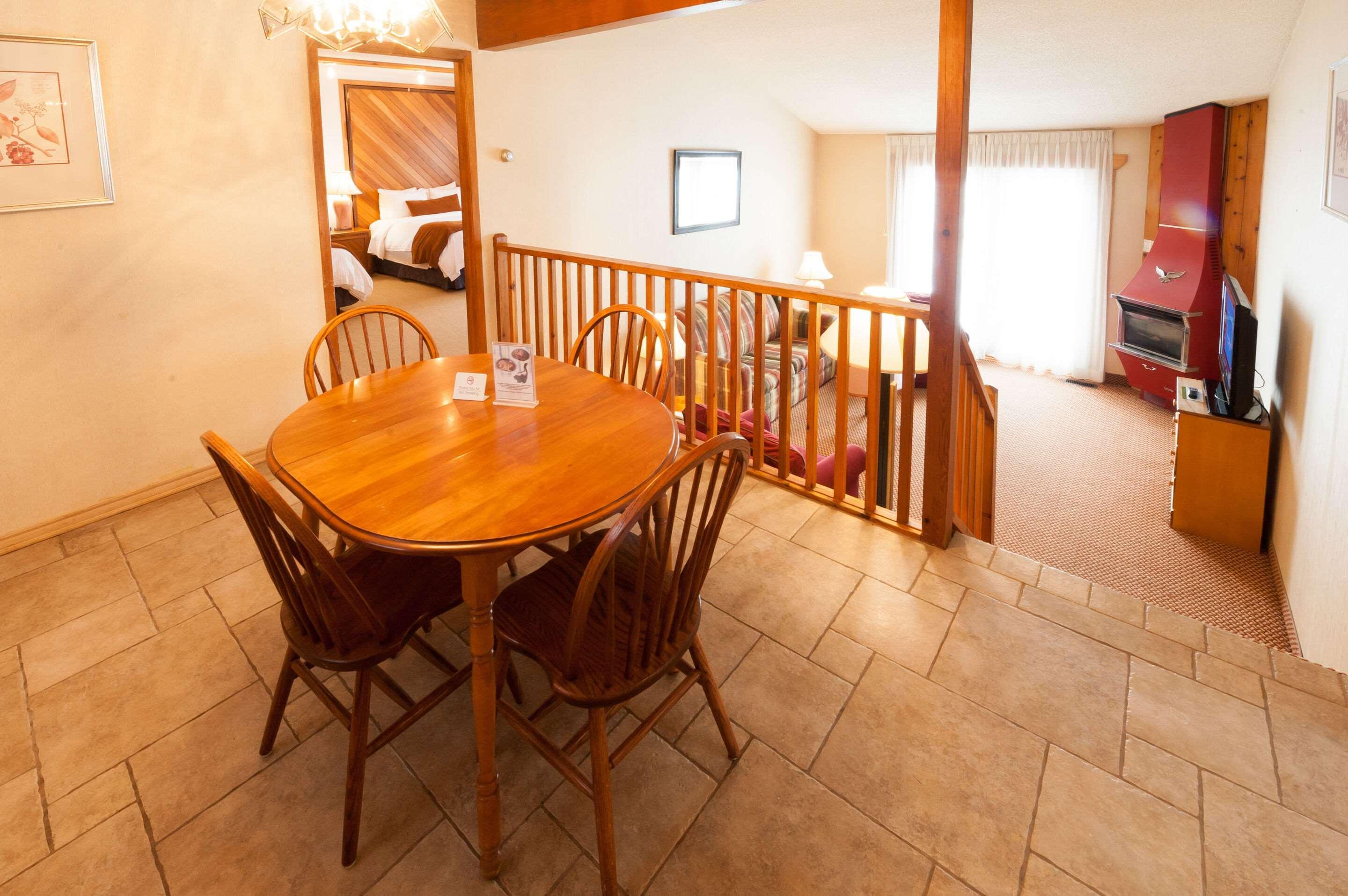 Pinestone Resort, Conference Centre, Spa & Golf Course Haliburton Luaran gambar